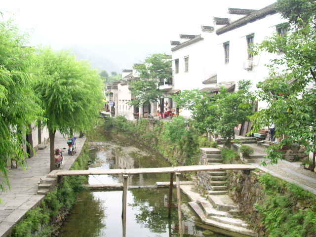 20110506100819288.jpg